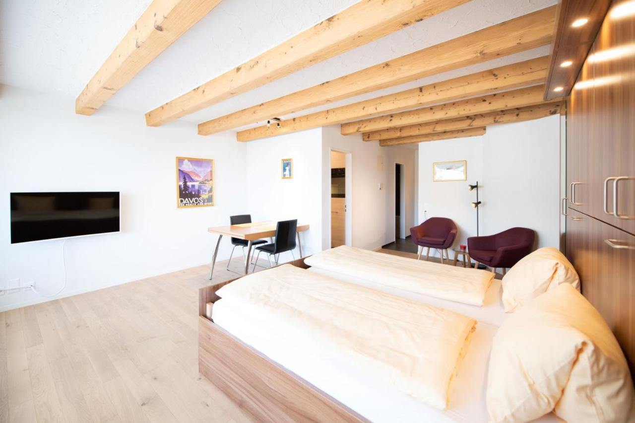 Ferienwohnungen, Carlton Am Park, Davos Platz 외부 사진